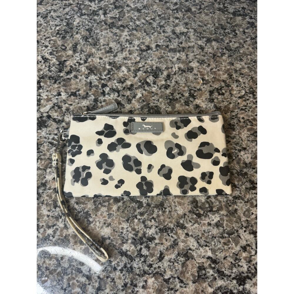 SCOUT Wristlet